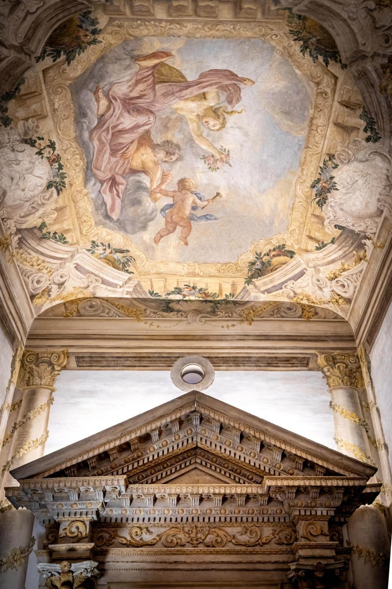 Yid Luxury Near Ponte Vecchio *